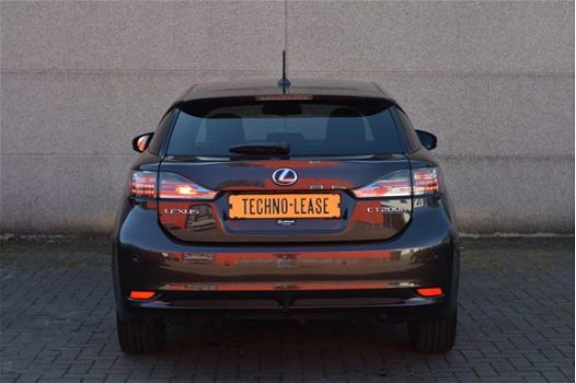 Lexus CT 200h - HYBRID BUSINESS STYLE NAVI CAMERA LEDER - 1