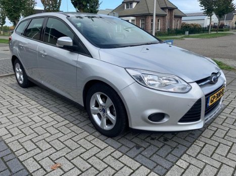 Ford Focus Wagon - 1.6 TDCI ECOnetic Lease Titanium airco , cruise bluetooth - 1