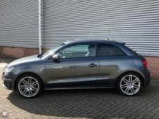 Audi A1 - 1.4 TFSI 185PK S Line RS Stoelen NIEUWSTAAT