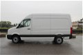 Volkswagen Crafter - 35 2.0 TDI 109pk L2H2 Airco Navigatie Trekhaak - 1 - Thumbnail