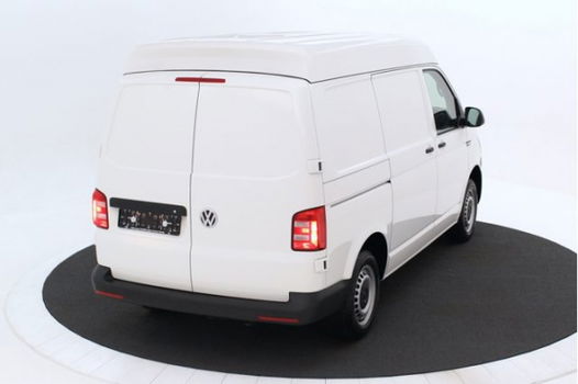 Volkswagen Transporter - 2.0 TDI 84pk L1H2 Trendline Airco - 1