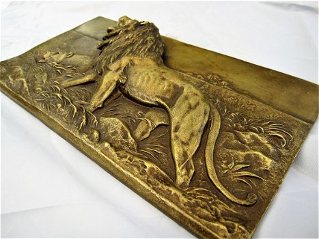 Vienna, Wiener Bronze prachtige wandplak met leeuwen - 3