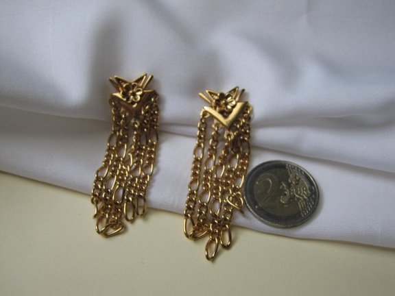 Oorbellen Sherman goudkleurig schakelkettinkjes 3.1 cm. - Afbeelding 3