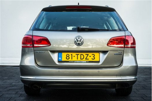 Volkswagen Passat Variant - 1.6 TDI Comfortline Nieuwe distributieriem Full map navigatie/ Lmv/ Pdc - 1