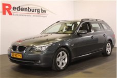 BMW 5-serie Touring - 520d / PANORAMADAK /. NAVI / LEER