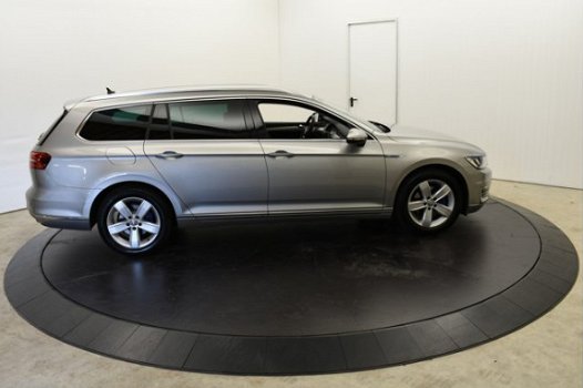 Volkswagen Passat Variant - 1.4 TSI GTE Navi PDC Stoelverw - 1