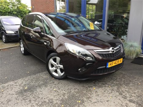 Opel Zafira Tourer - 1.4 Cosmo 7p. Met Panoramadak +Navi+4 Nwe Banden - 1