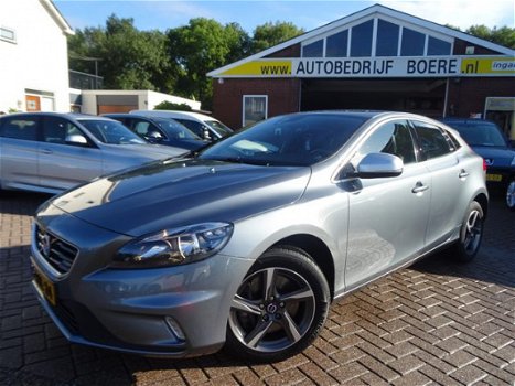 Volvo V40 - 2.0 D4 190pk R-Design Navi, Cruise Cntrl, PDC achter - 1