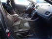 Volvo V40 - 2.0 D4 190pk R-Design Navi, Cruise Cntrl, PDC achter - 1 - Thumbnail