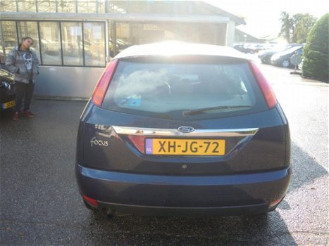 Ford Focus - 1.6-16V First Edition - 1