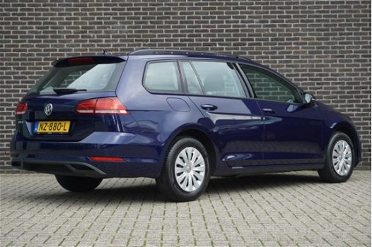 Volkswagen Golf Variant - 1.6 TDI 90pk Trendline + Navigatie + DAB - 1