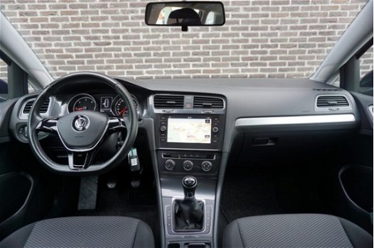 Volkswagen Golf Variant - 1.6 TDI 90pk Trendline + Navigatie + DAB - 1