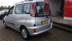 Toyota Yaris Verso - 1.3-16V VVT-i Luna Automaat - 1 - Thumbnail