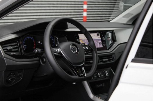 Volkswagen Polo - Comfortline 1.0 TSI 95pk Navigatie Active info Adaptive cruise Airco - 1