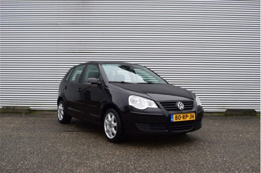 Volkswagen Polo - 1.2-12V Optive - 1