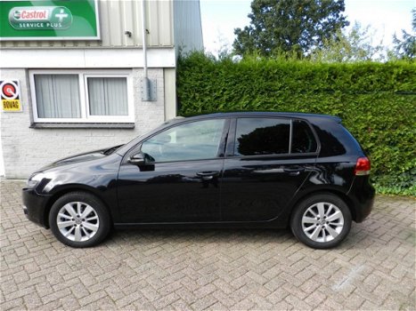 Volkswagen Golf - 1.2 TSI Trendline BlueMotion - 1