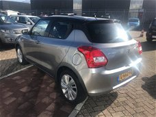 Suzuki Swift - 1.2 Select Two-tone lak, navigatie, armsteun, enz. BTW auto