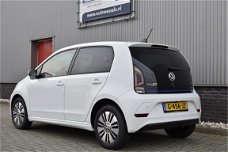 Volkswagen e-Up! - excl. BTW camera, panoramadak, cruise control, stoelverwarming