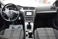 Volkswagen Golf - 1.6 TDI Comfortline BlueMotion navi, camera, pdc v+a, cruise control, stoelverwarm - 1 - Thumbnail