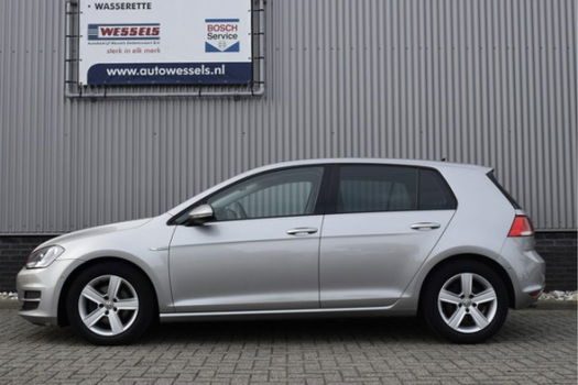 Volkswagen Golf - 1.6 TDI Comfortline BlueMotion navi, camera, pdc v+a, cruise control, stoelverwarm - 1