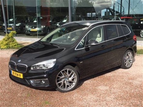 BMW 2-serie Gran Tourer - 216D Luxury Line High Exec. Leder Navi - 1