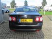 Volkswagen Jetta - 1.6 Comfortline 