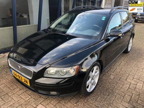 Volvo V50 - 2.0D Momentum - 1