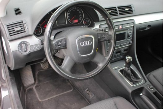 Audi A4 Avant - 2.0 TFSIE 125KW Advance - 1