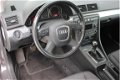 Audi A4 Avant - 2.0 TFSIE 125KW Advance - 1 - Thumbnail