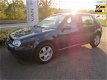 Volkswagen Golf - 2.3 V5 Highline CLIMATE en CRUISE CONTROL/5 DRS/LM VELGEN - 1 - Thumbnail