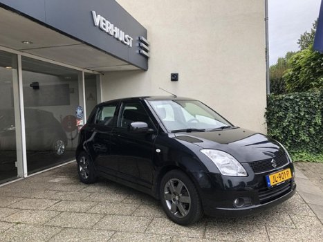 Suzuki Swift - 1.3 5D - 1