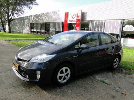 Toyota Prius - 1.8 Comfort Business Navi/Cruise/PDC - 1