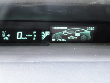 Toyota Prius - 1.8 Comfort Business Navi/Cruise/PDC - 1