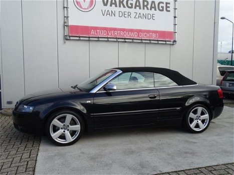 Audi A4 Cabriolet - 3.0 V6 Youngtimer, NL AUTO, EINDEJAARS ACTIE , Exclusive Aut S-Line, Leder - 1