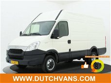 Iveco Daily - 35C13 130PK L2H2 Trekhaakgewicht 3500KG / Airco / Cruise