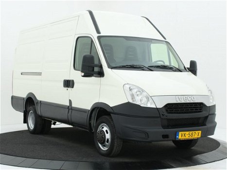 Iveco Daily - 35C13 130PK L2H2 Trekhaakgewicht 3500KG / Airco / Cruise - 1