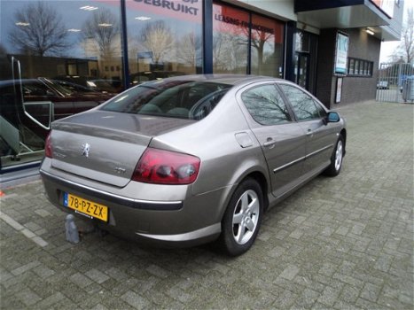 Peugeot 407 - 2.0-16V XT - 1