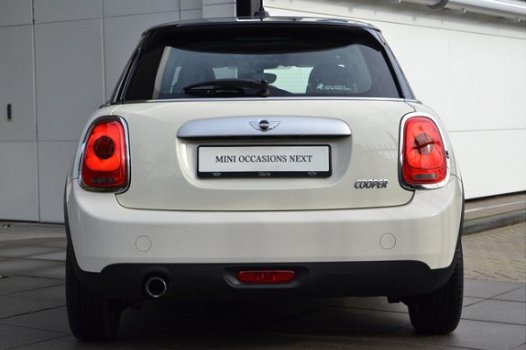 Mini Mini Cooper - 5-deurs Business - 1