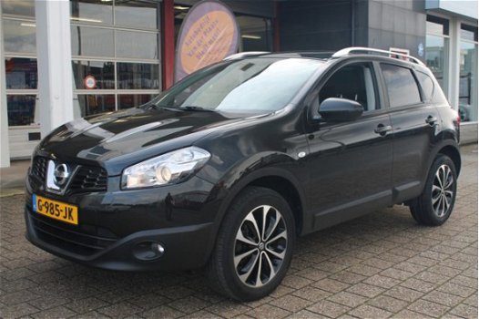 Nissan Qashqai - 1.6 Connect Edition Navi/ Panodak/ 18'' LMV/ Trekhaak afn. kogel - 1