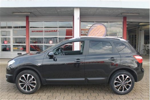 Nissan Qashqai - 1.6 Connect Edition Navi/ Panodak/ 18'' LMV/ Trekhaak afn. kogel - 1