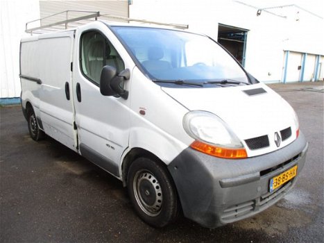 Renault Trafic - 1200 L2 H1 1.9 DCI 82 - 1