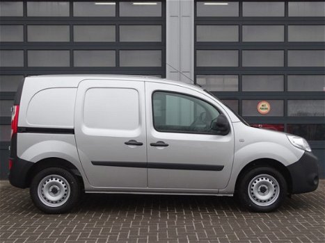 Renault Kangoo Express - 1.5 dCi 75pk Comfort NORMAAL RIJKLAAR 17.400, - NU 12.500, - | Pack driver - 1