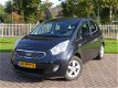 Kia Venga - 1.4 CVVT SEVEN NAVIGATOR RIJKLAAR - 1 - Thumbnail