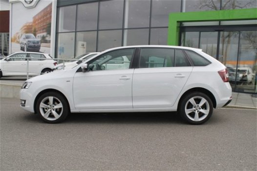 Skoda Rapid Spaceback - 1.0 TSI 95pk Clever Climate Navigatie DAB - 1