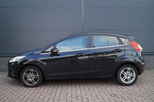 Ford Fiesta - 1.0 EcoBoost Titanium l Navigatie Lichtmetalen velgen - 1