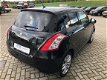 Suzuki Swift - 1.2 Comfort | 5 deurs | keyless entry - 1 - Thumbnail