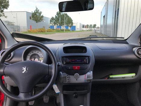 Peugeot 107 - 1.0-12V Urban Move NIEUWE APK KEURING - 1