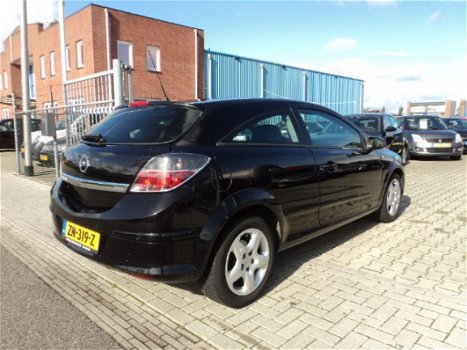 Opel Astra GTC - 1.4 16V - 1