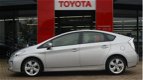 Toyota Prius - 1.8 Dynamic Business | Navigatie | Achteruitrijcamera | Climate controle | Cruise con - 1 - Thumbnail