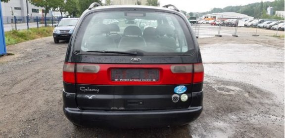 Ford Galaxy - 2.0i - 1